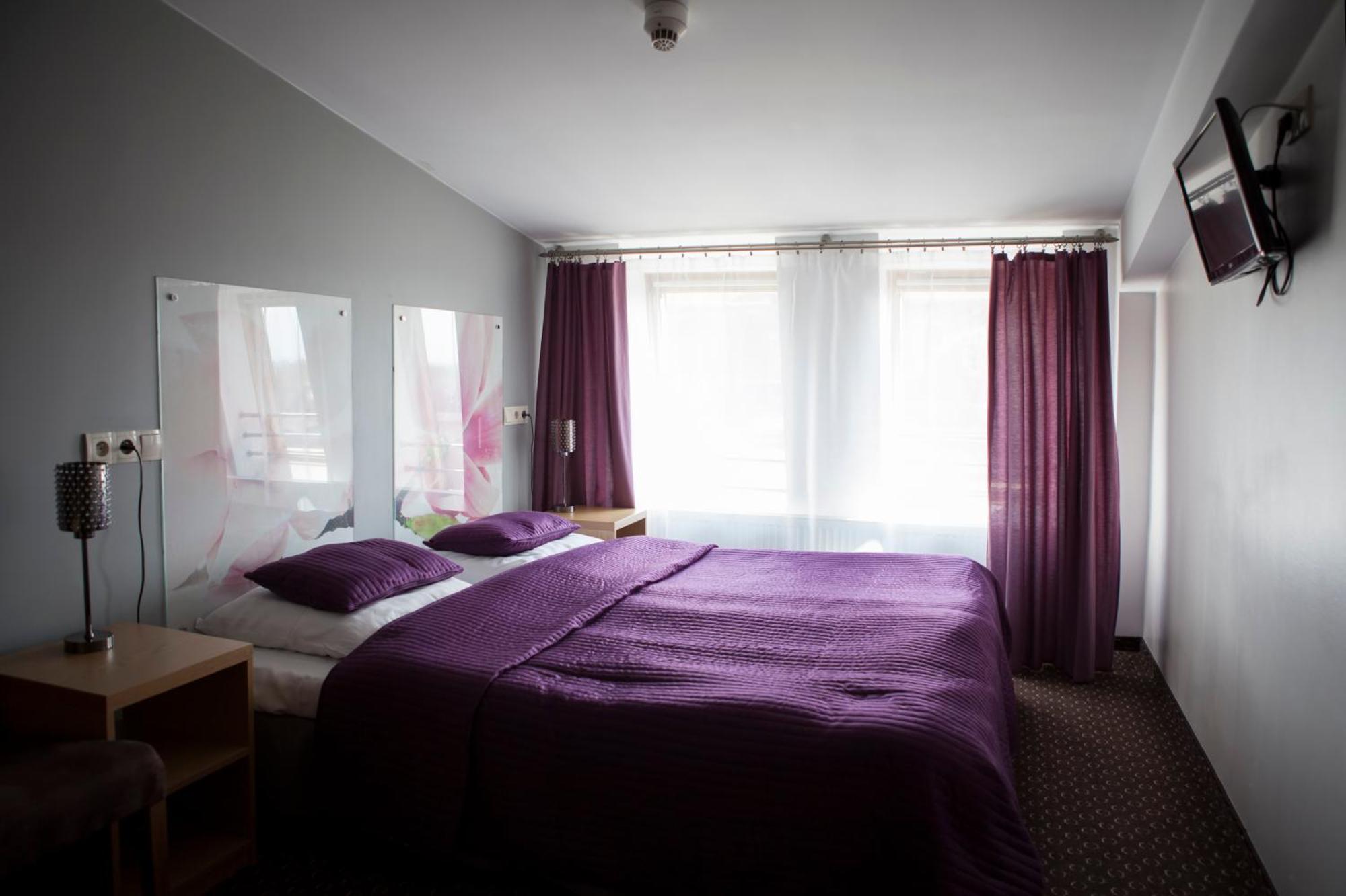 Double Room,1580333639:JPEG
