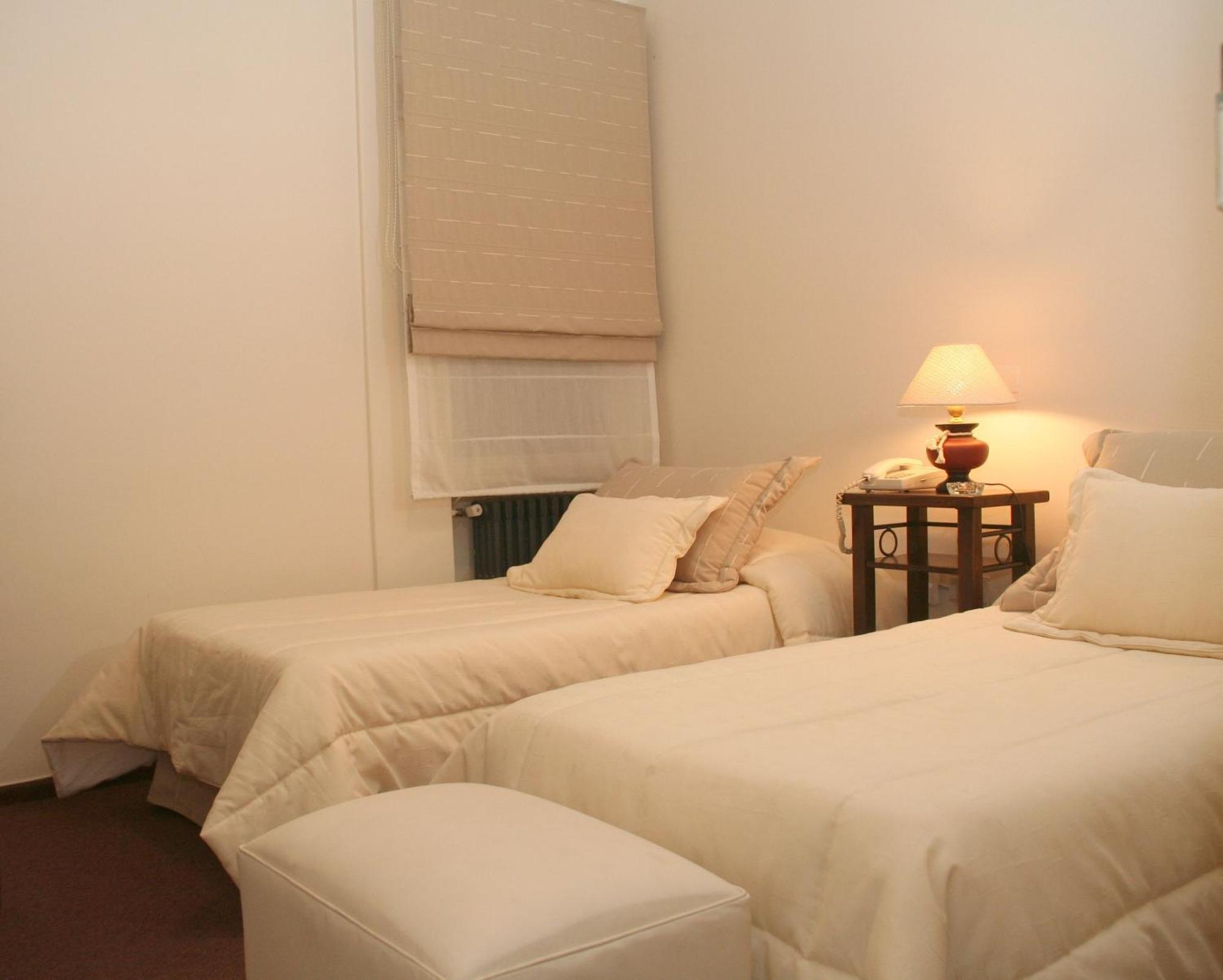 Standard Triple Room,1624771268:JPEG