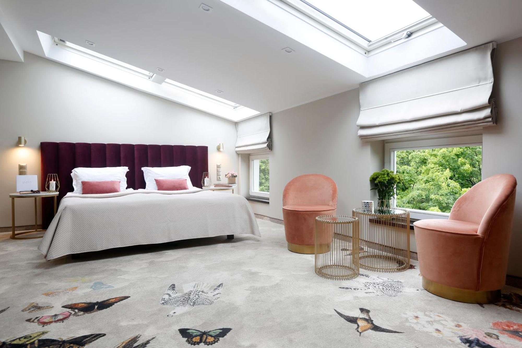 Mansard Double or Twin Room,1277176324:JPEG