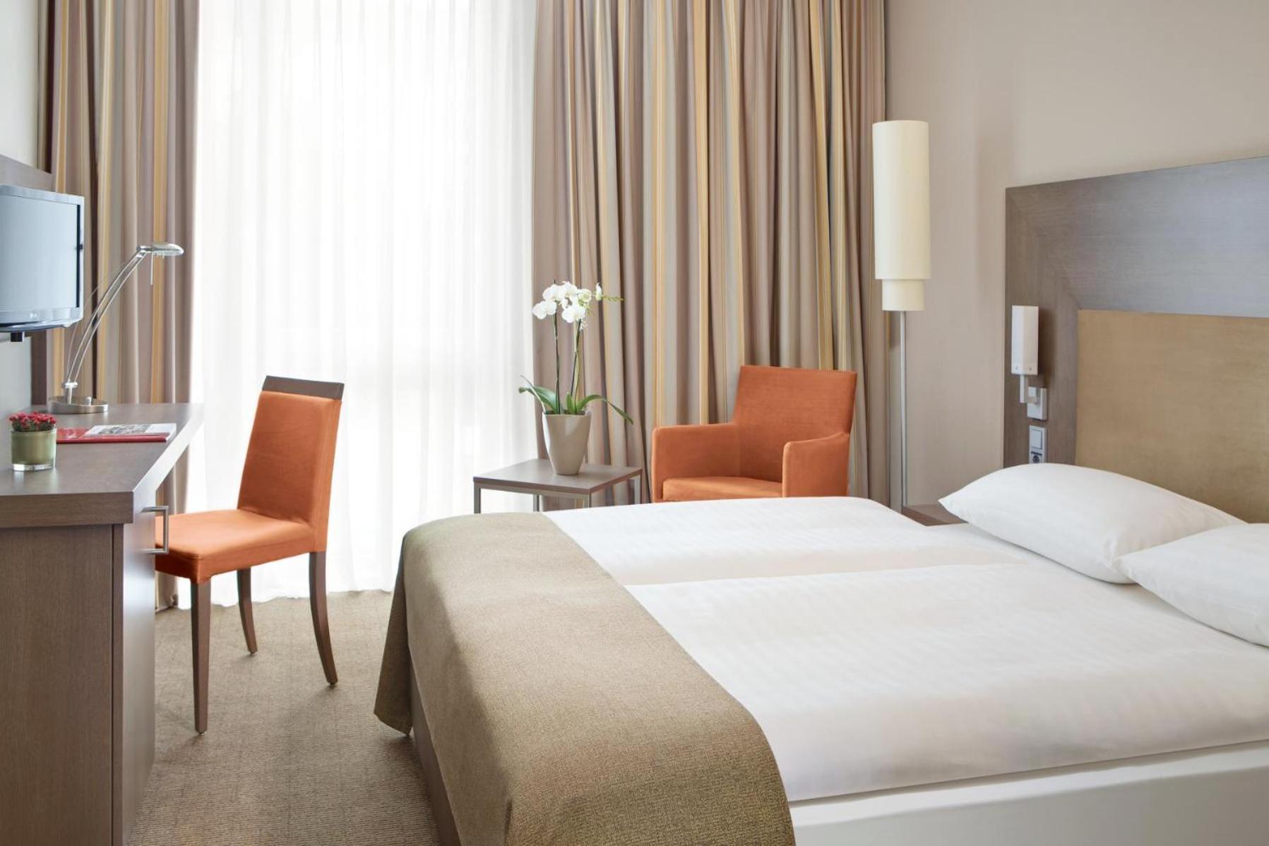 Standard Double Room,71007731:JPEG