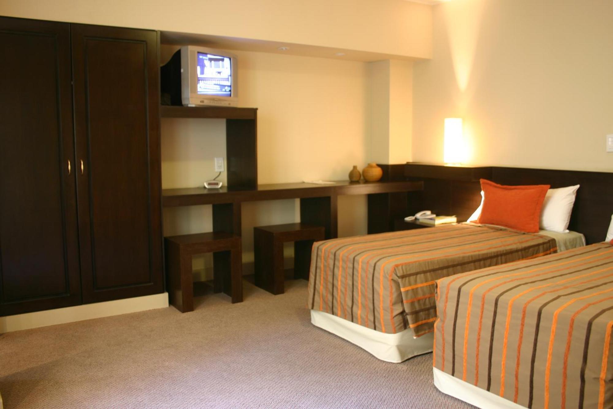 Deluxe Double Room,1440536377:JPEG