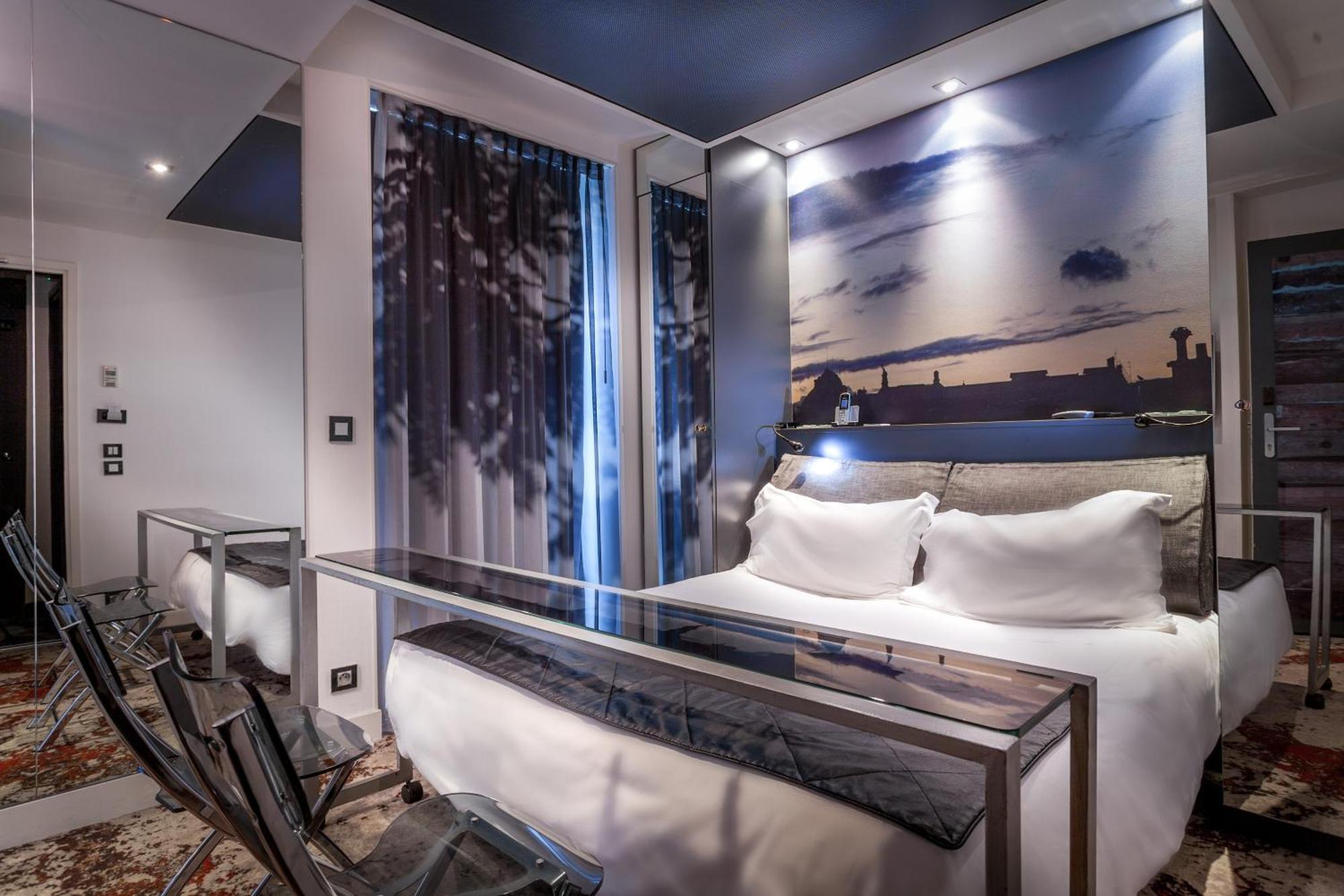 Standard Double Room Massaging-Jet Shower,1421853678:JPEG