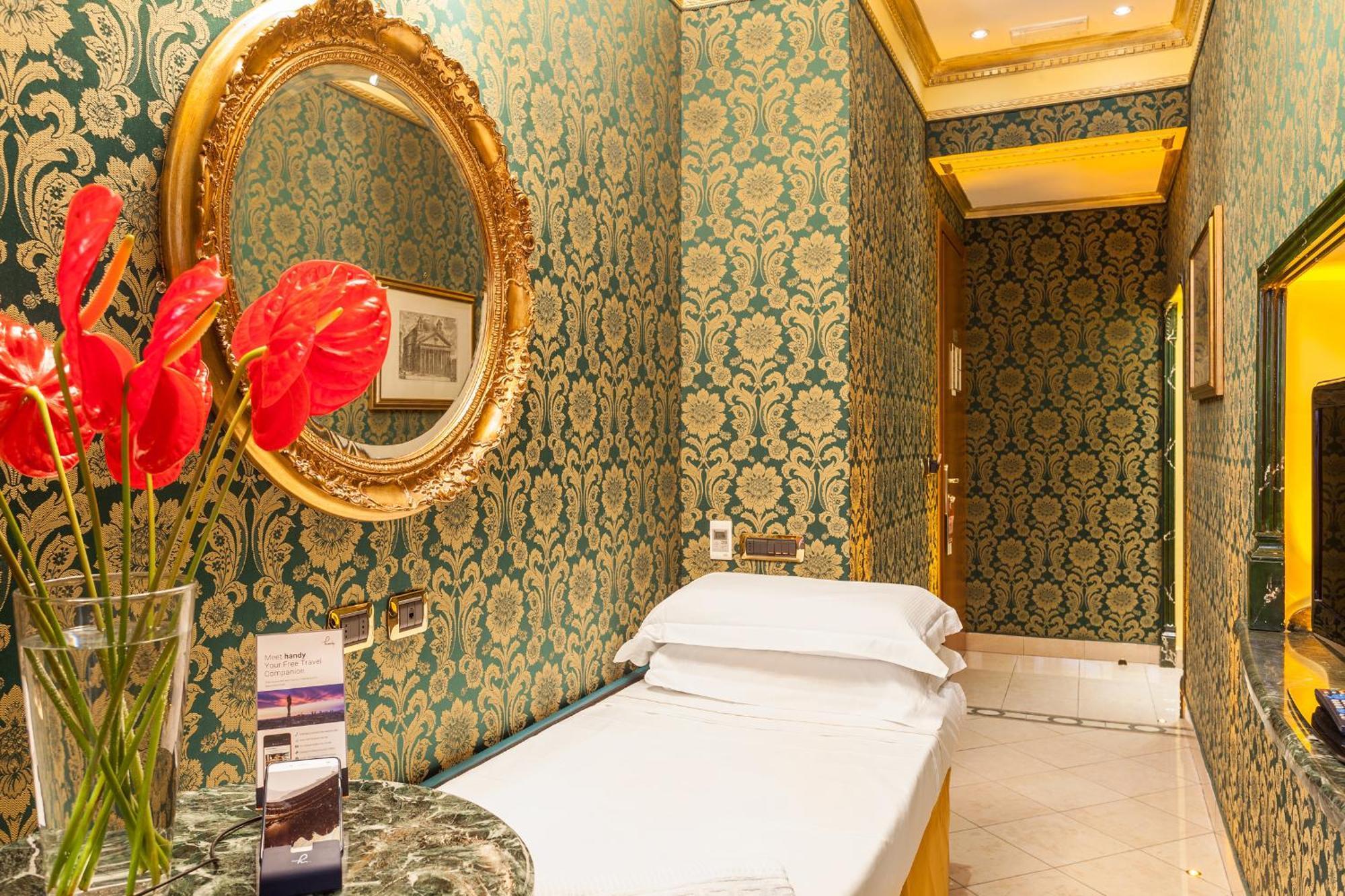 Luxury Quadruple Room,422786013:JPEG