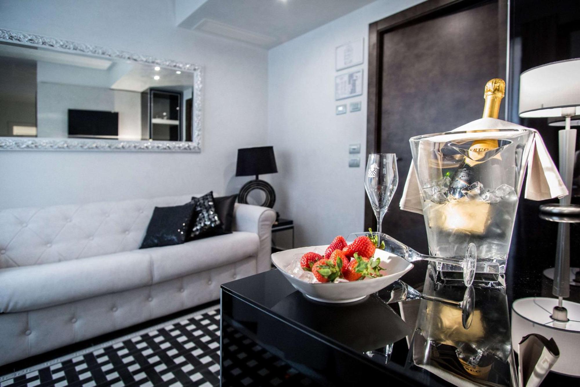 Junior Suite,1216170100:JPEG
