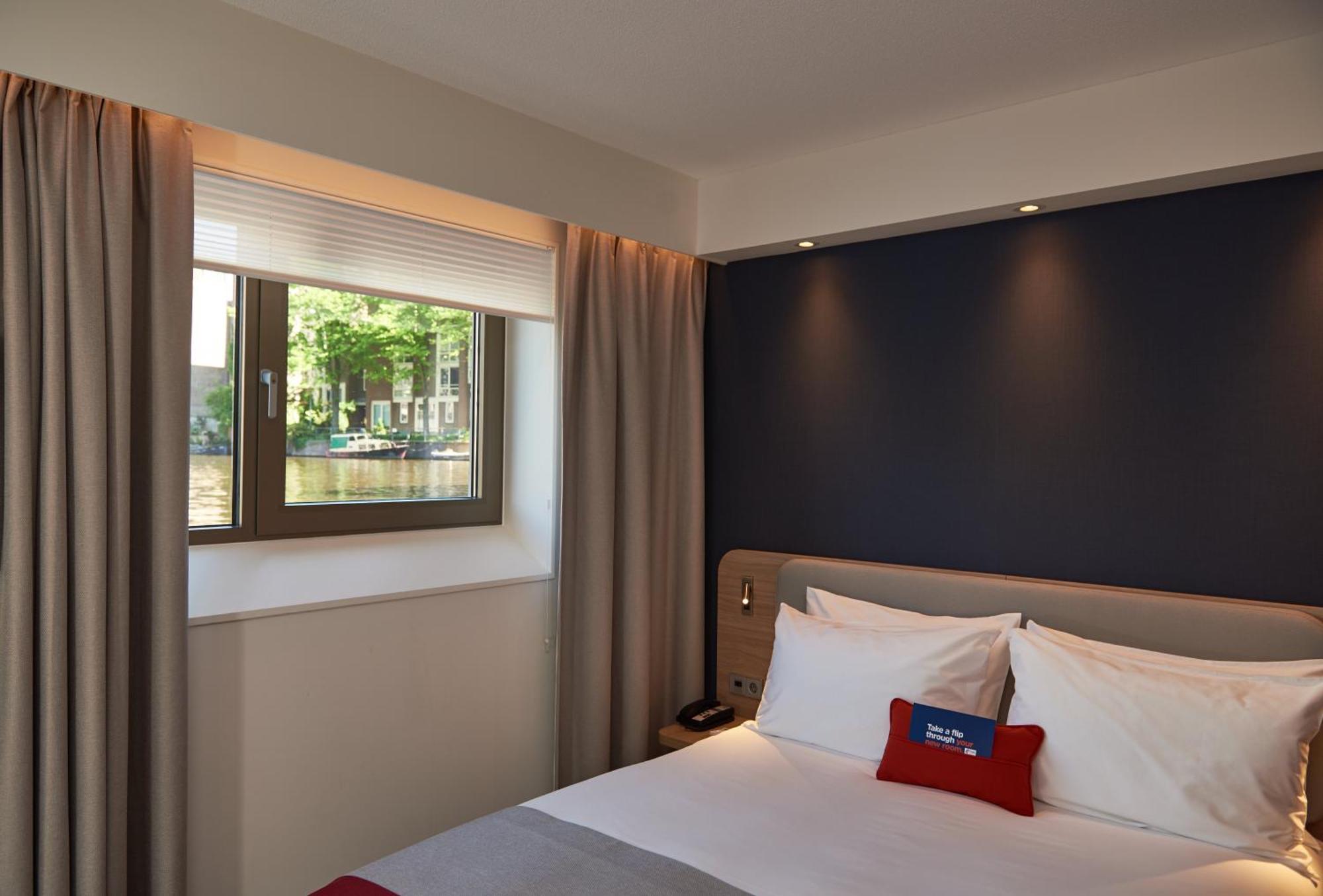 Standard Double Room Canal View