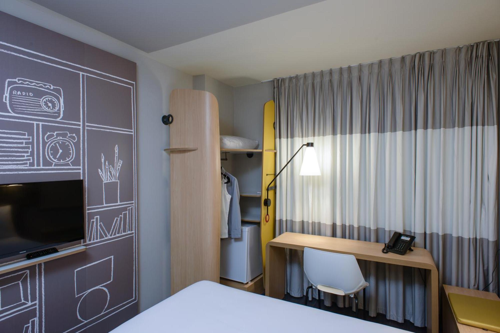 Standard Double Room,743928910:JPEG