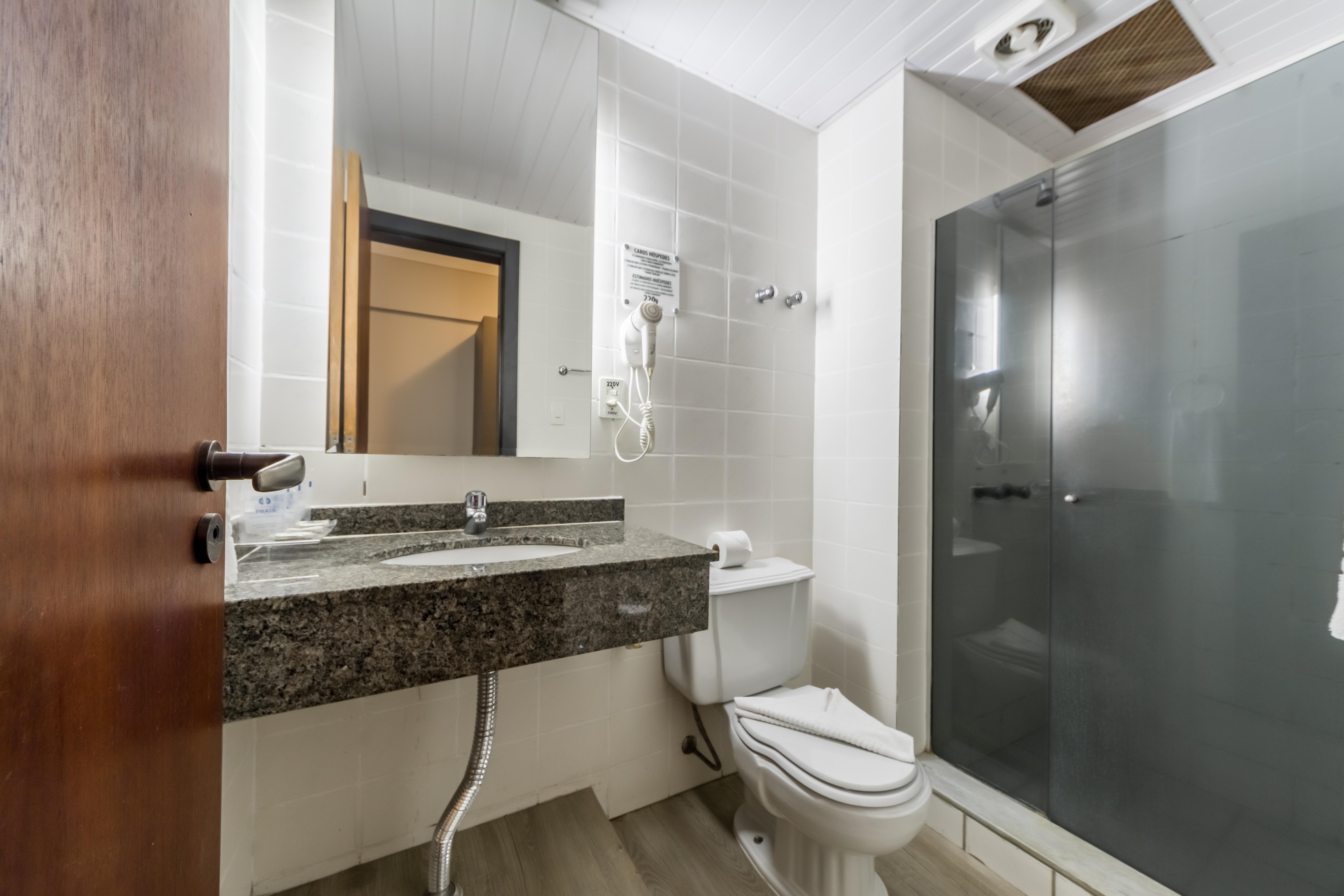 Luxury Triple Room,1706811797:JPEG