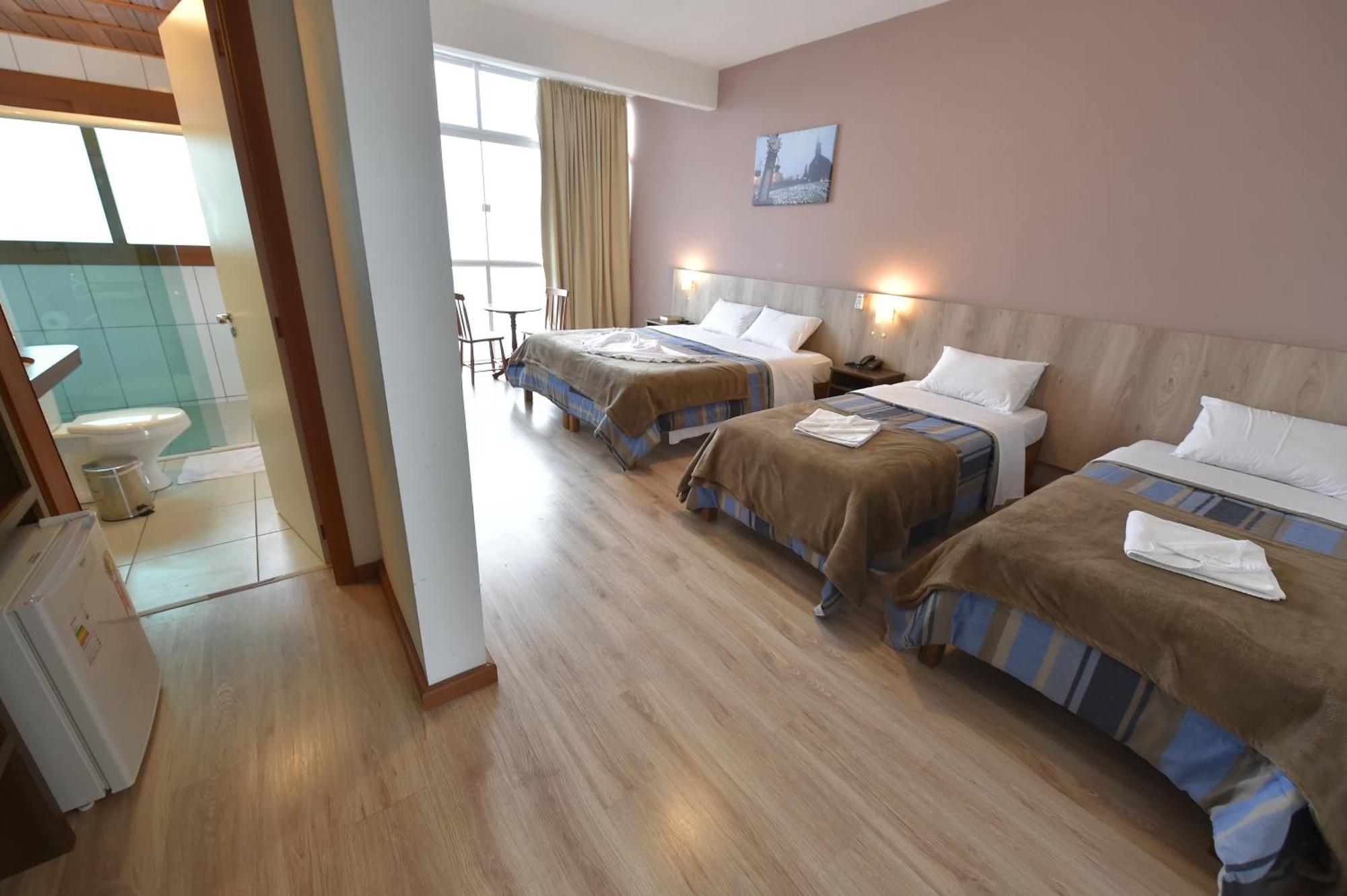 Superior Quadruple Room,191035063:JPEG