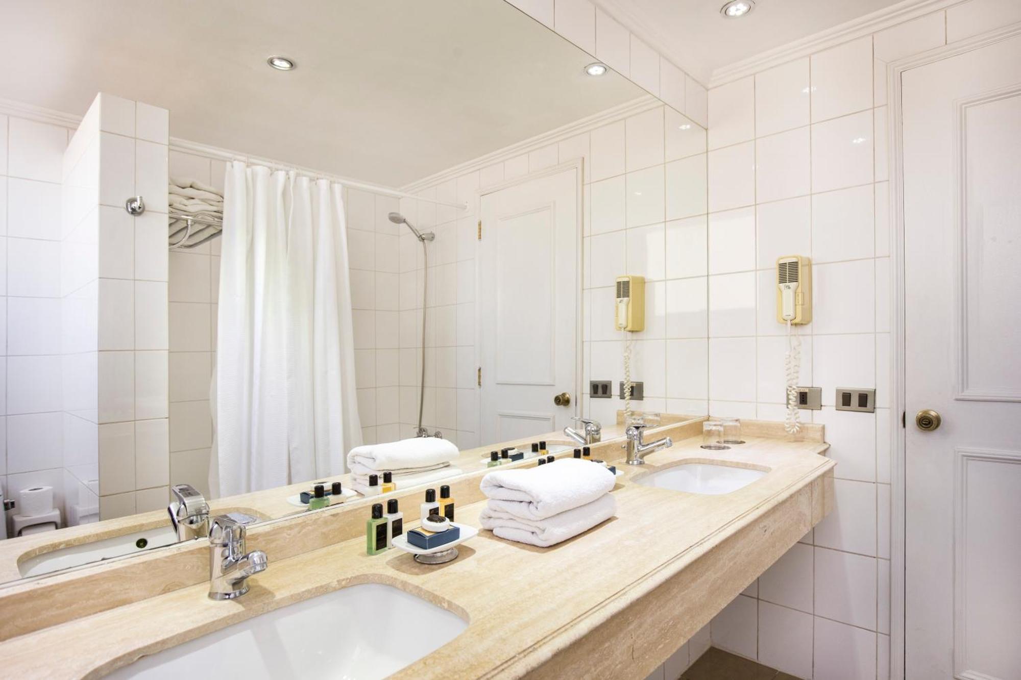Superior Junior Suite