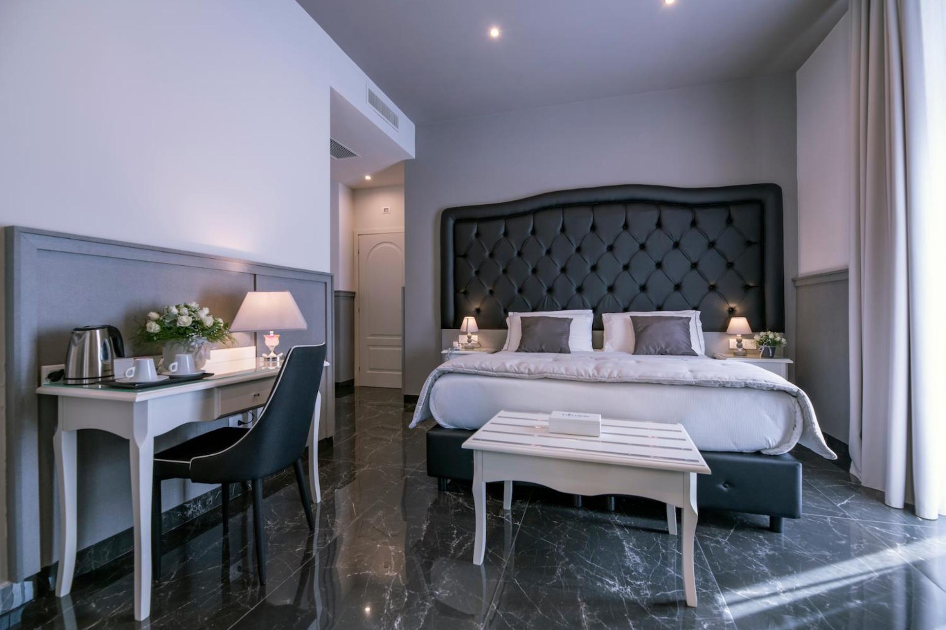 Standard Double or Twin Room,1284337720:JPEG