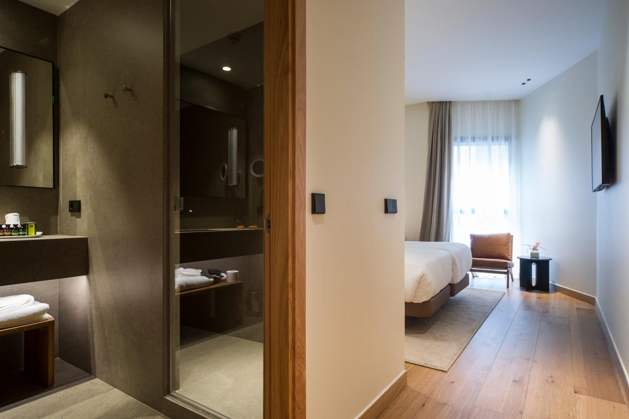 Double or Twin Room,1284464740:JPEG
