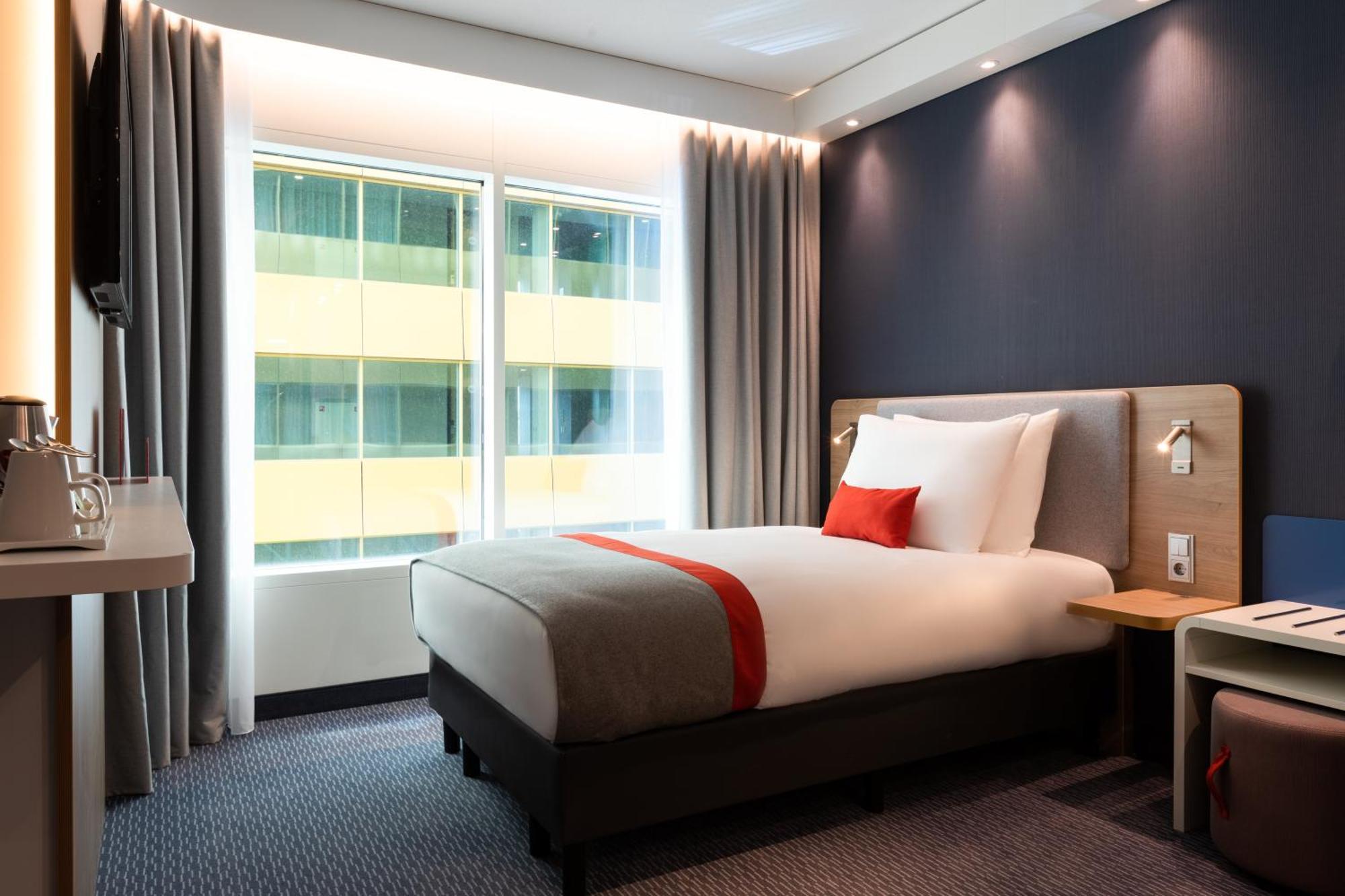 Standard Single Room Accessible,1284879880:JPEG