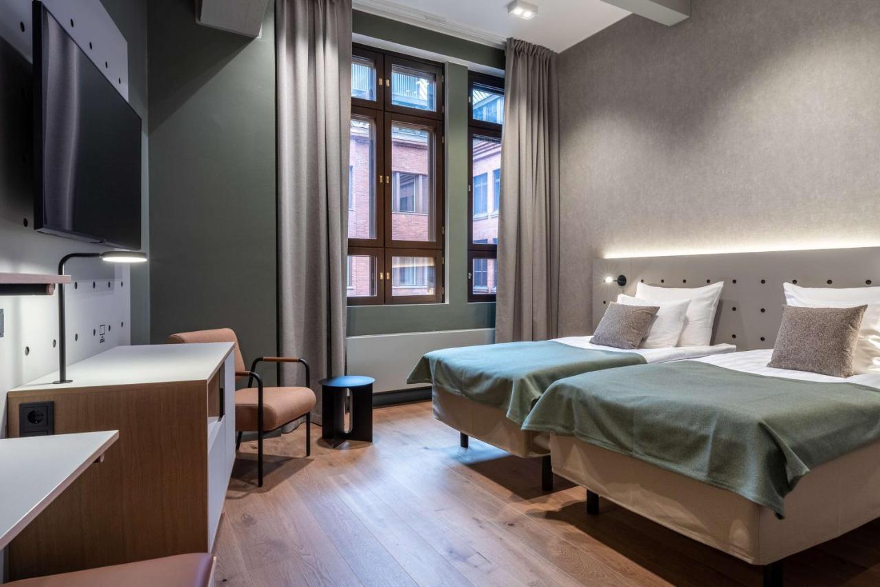 Twin Room,1650051578:JPEG