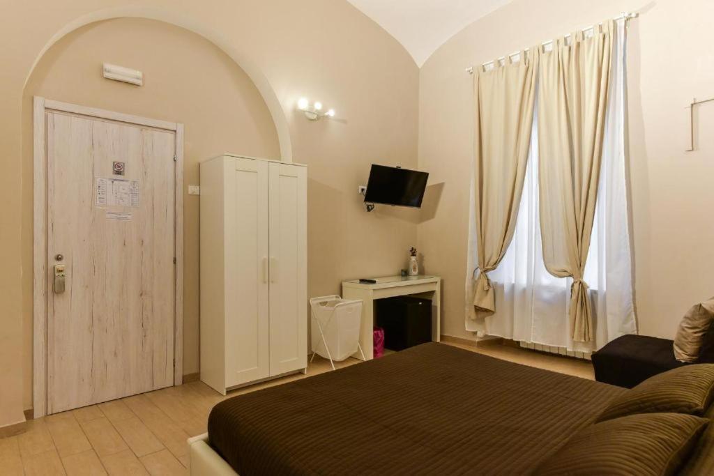 Triple Room Private Bathroom
