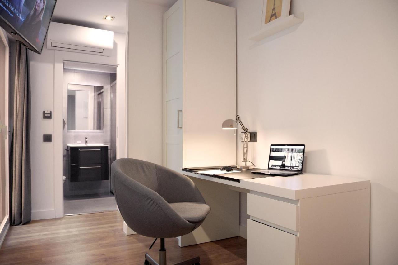 Deluxe Single Room,1293981763:JPEG