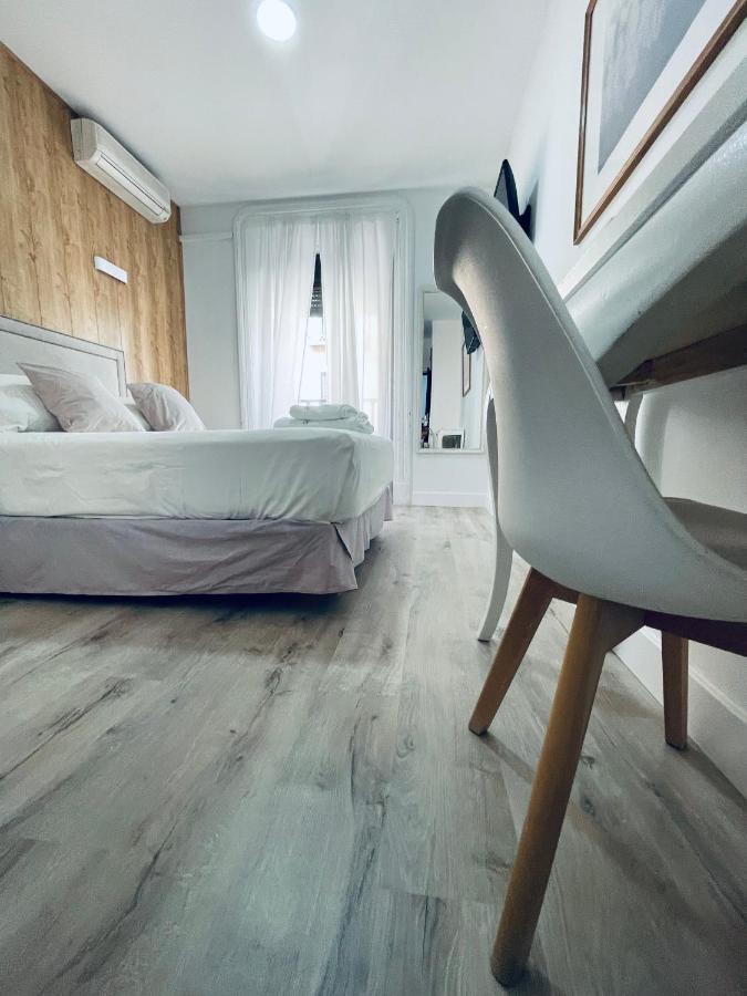Double or Twin Room,1294589323:JPEG