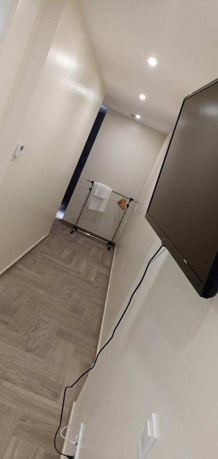 Apartment Ground Floor,1290541891:JPEG