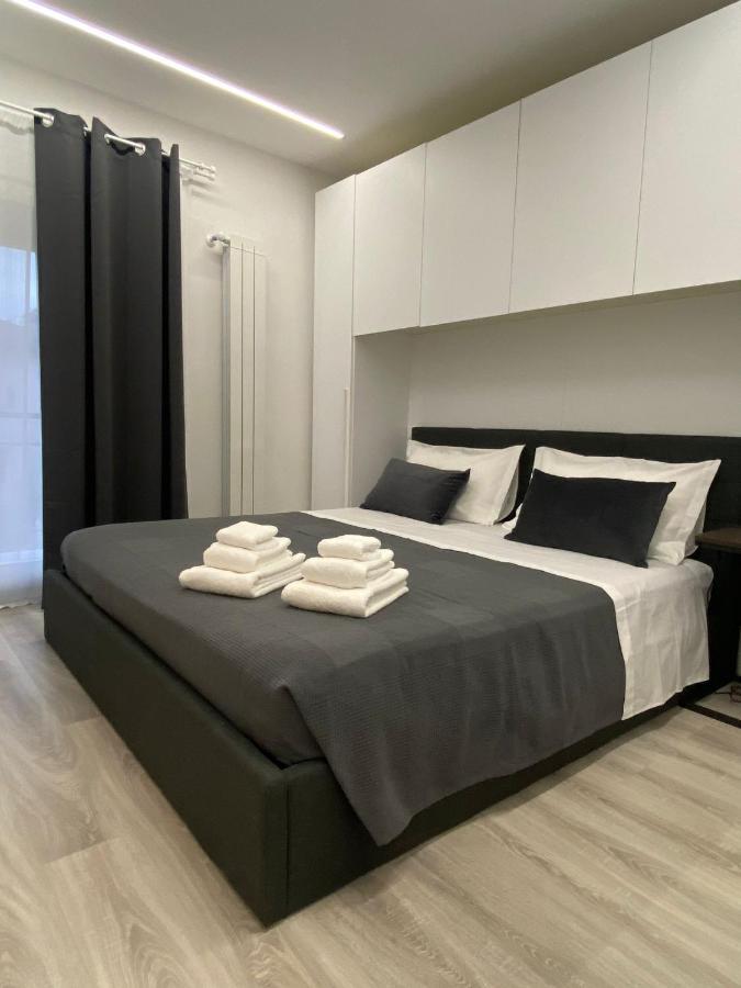 One-Bedroom Apartment,1291713574:JPEG