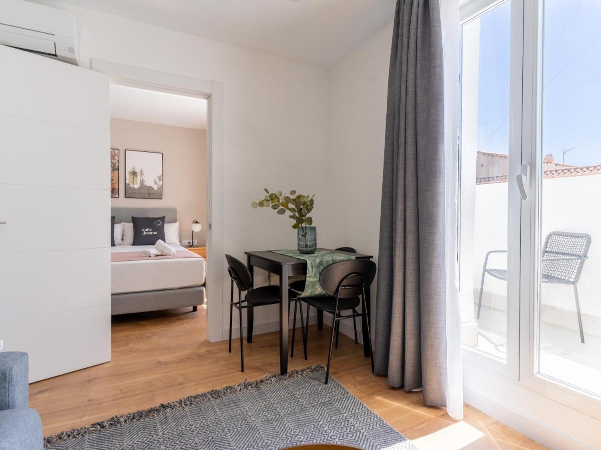 One-Bedroom Apartment Terrace,1291735774:JPEG