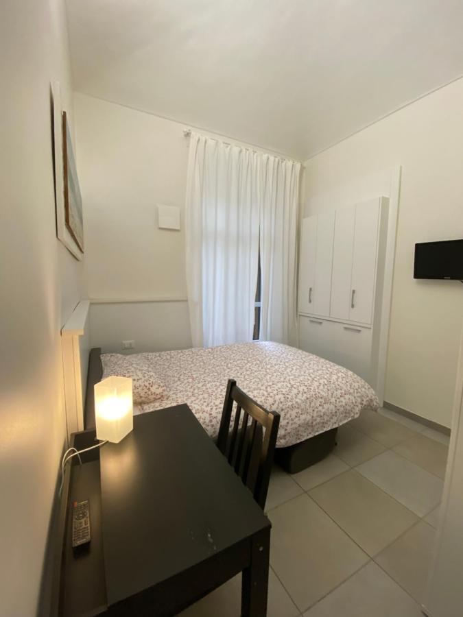 Camera Singola con Bagno Privato