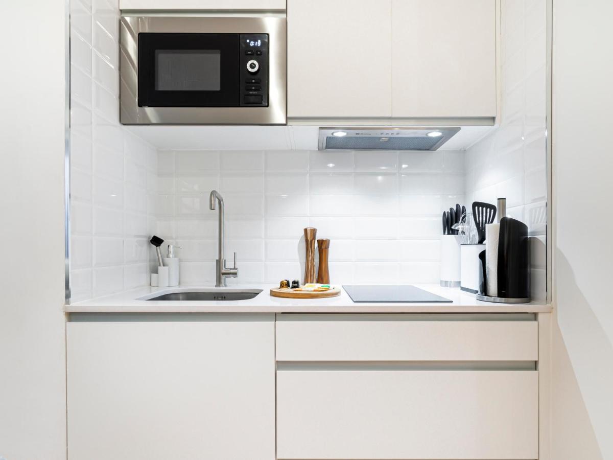 Two-Bedroom Apartment,1292338474:JPEG