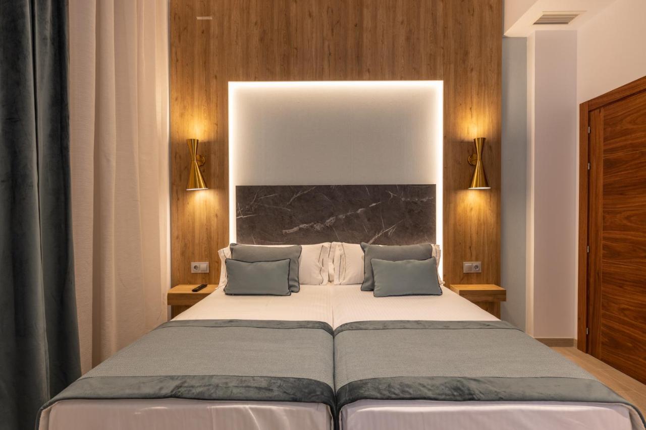 Two-Bedroom Apartment,1293399706:JPEG