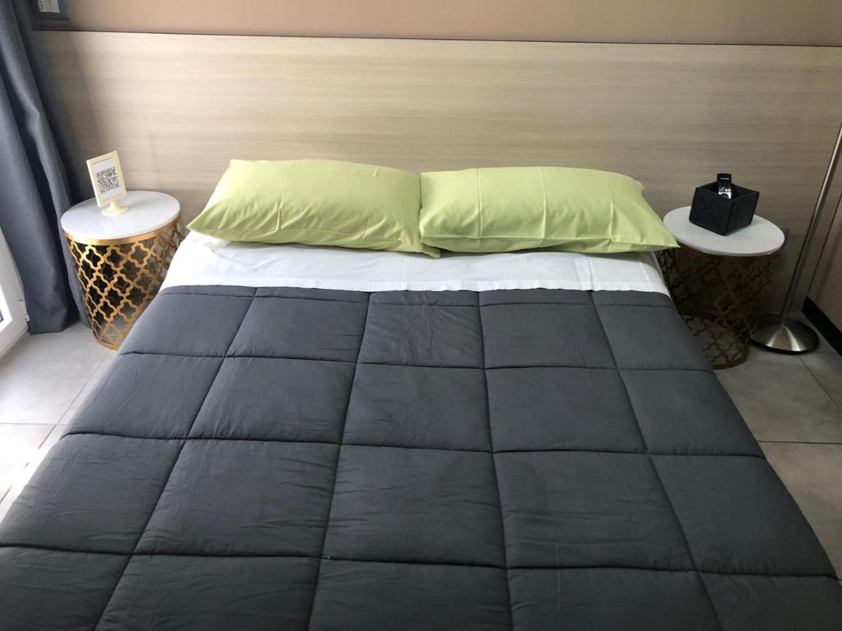 Economy Double Room,1293932167:JPEG