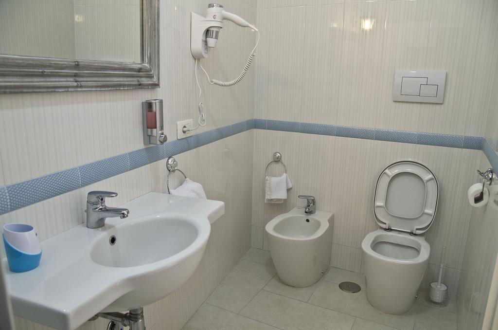 Double Room,682778943:JPEG