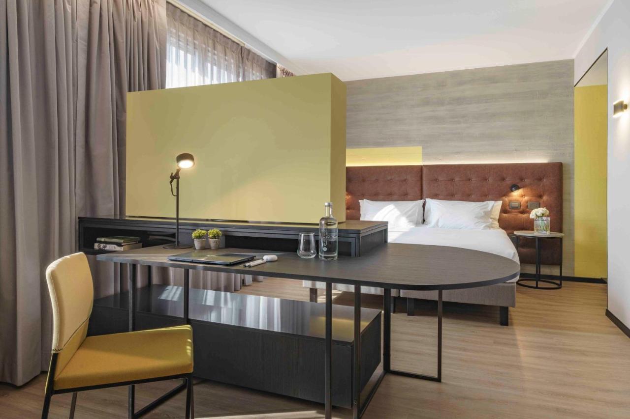 Junior King Suite