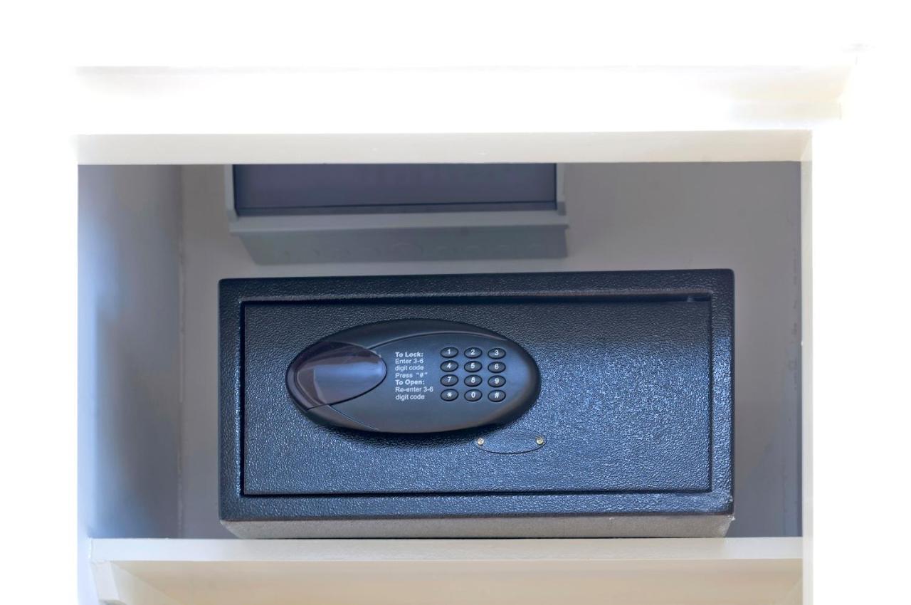 Studio Apartment Lower Ground Floor,1294470061:JPEG