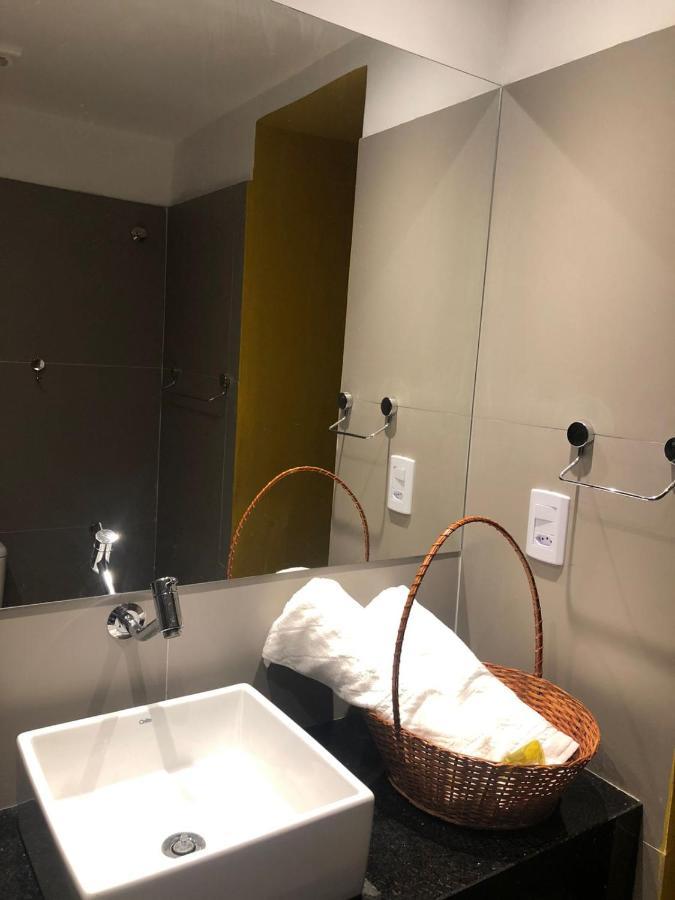 Quarto Duplo