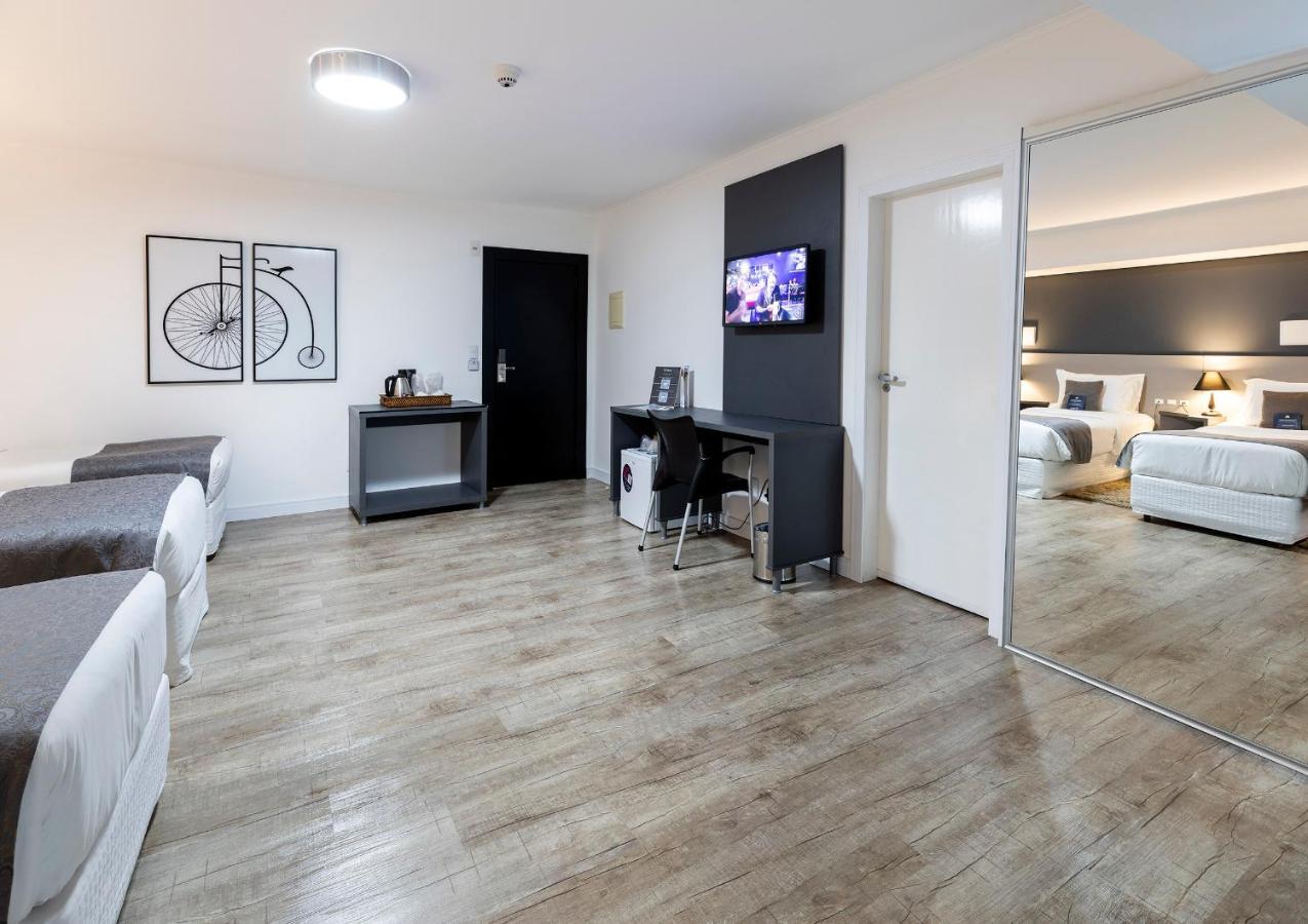 Quarto Duplo com Varanda