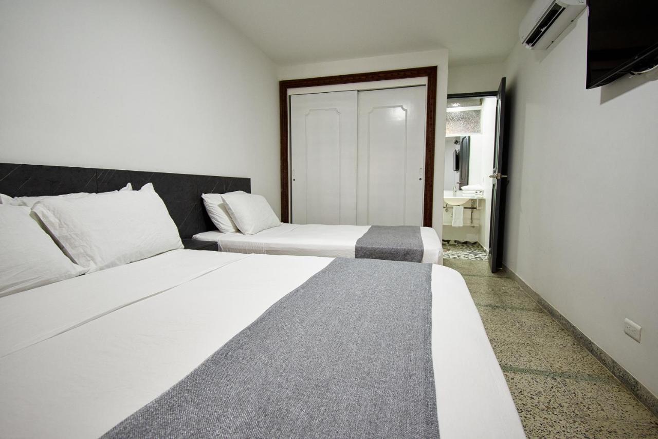 Triple Room,1296335497:JPEG