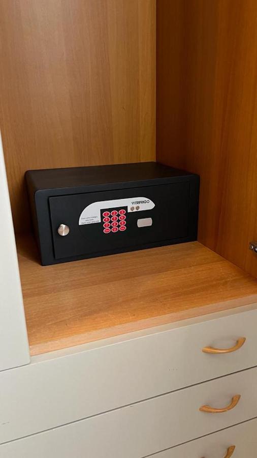 Standard Double or Twin Room,1299005587:JPEG