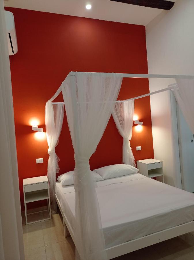 King Room,1297505827:JPEG