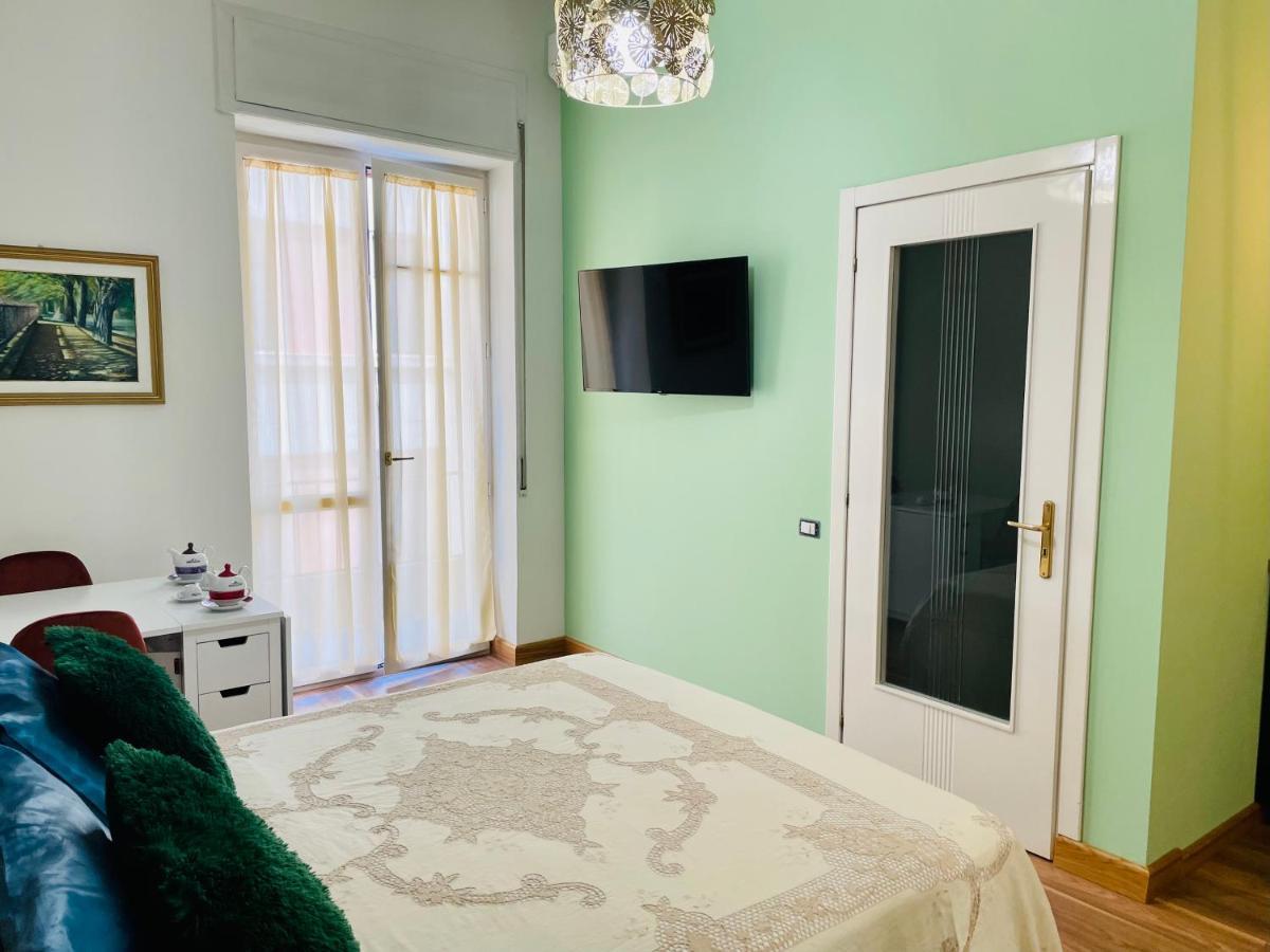 Double Room,1298169160:JPEG