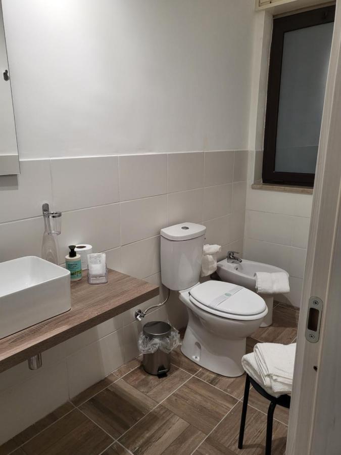 Triple Room Private Bathroom,1298300719:JPEG