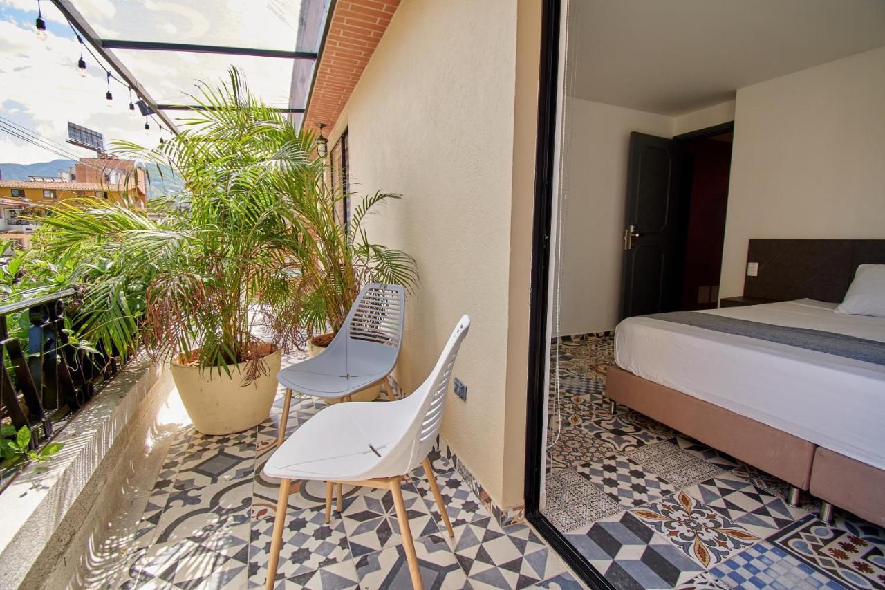 Double Room Balcony,1296334921:JPEG