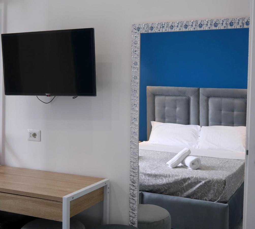 Double Room Private Bathroom