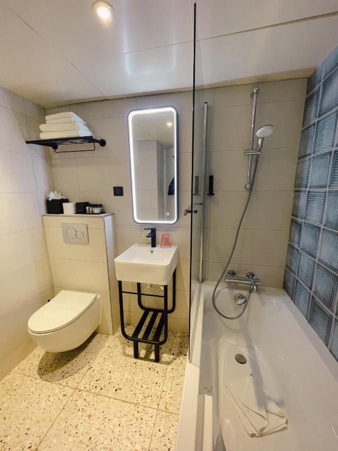 Junior Suite,1300112548:JPEG