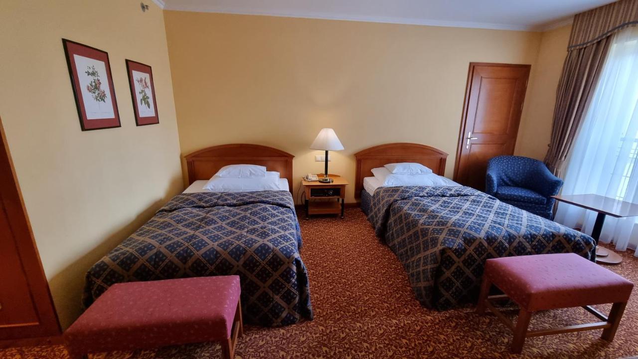 Standard Twin Room,1300129072:JPEG