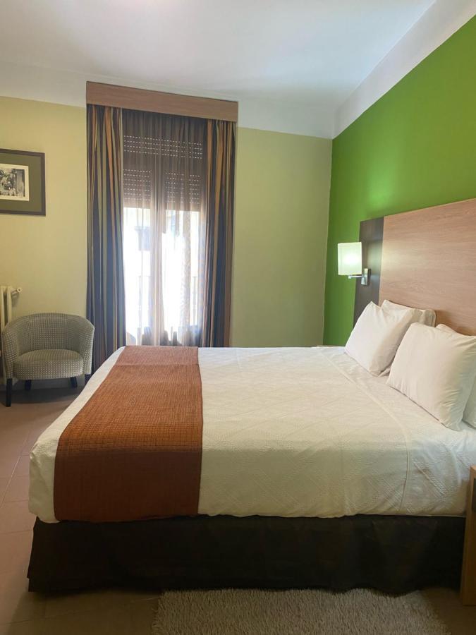 Double or Twin Room Balcony