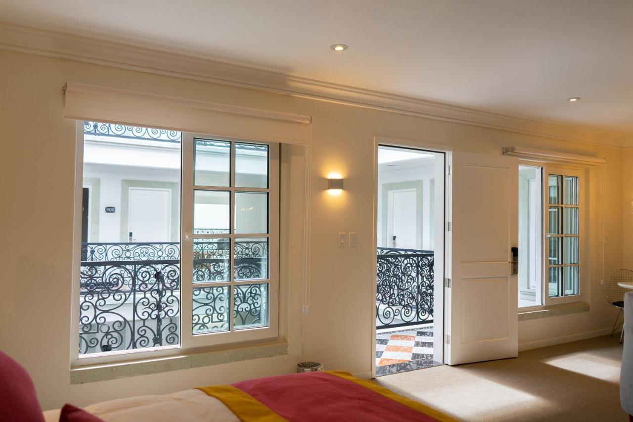 Superior King Suite