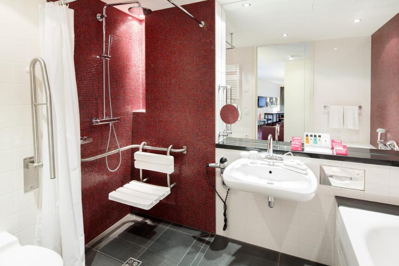 Standard King Room - Accessible