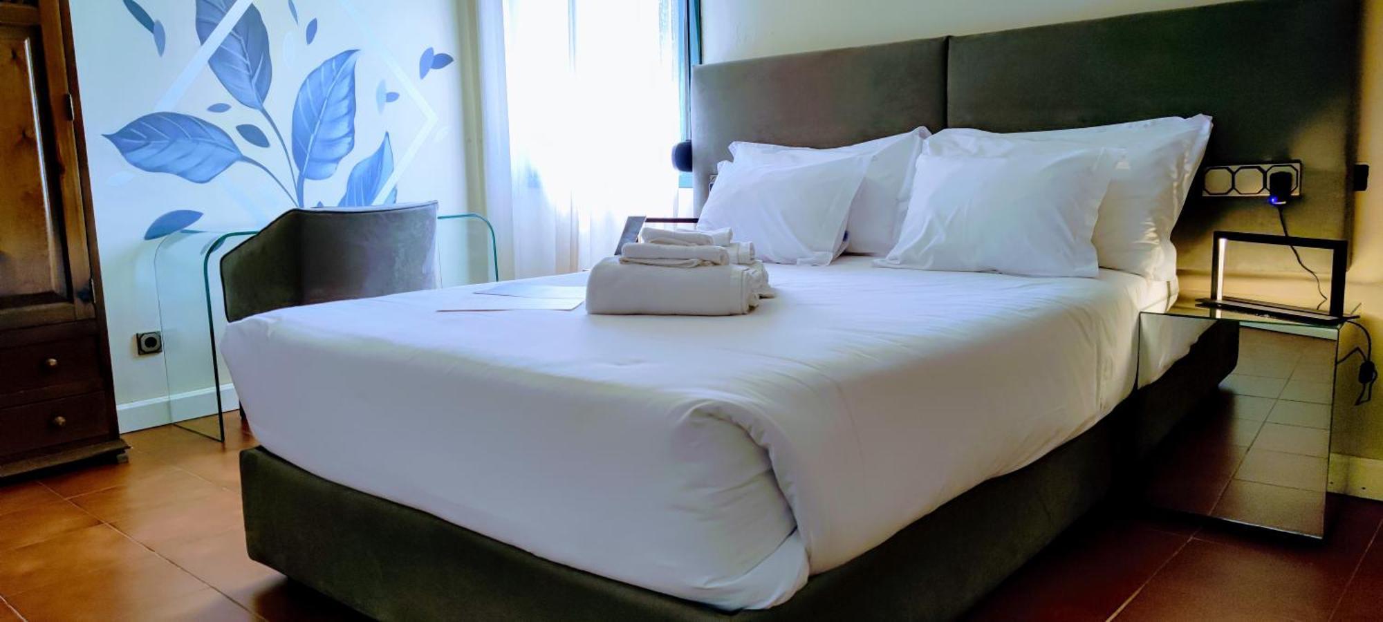 Deluxe Single Room,1306979938:JPEG