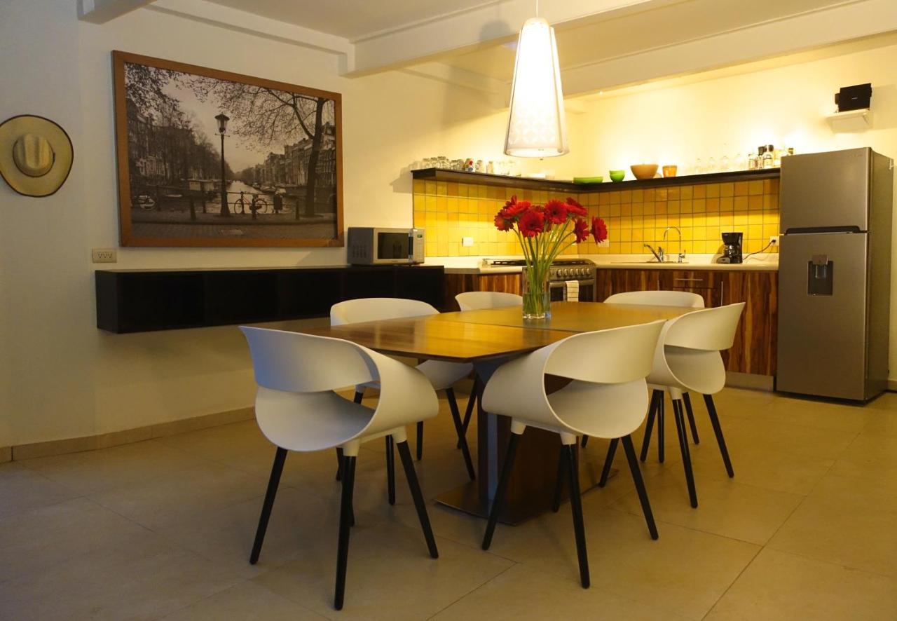 Two-Bedroom Apartment,1308316606:JPEG