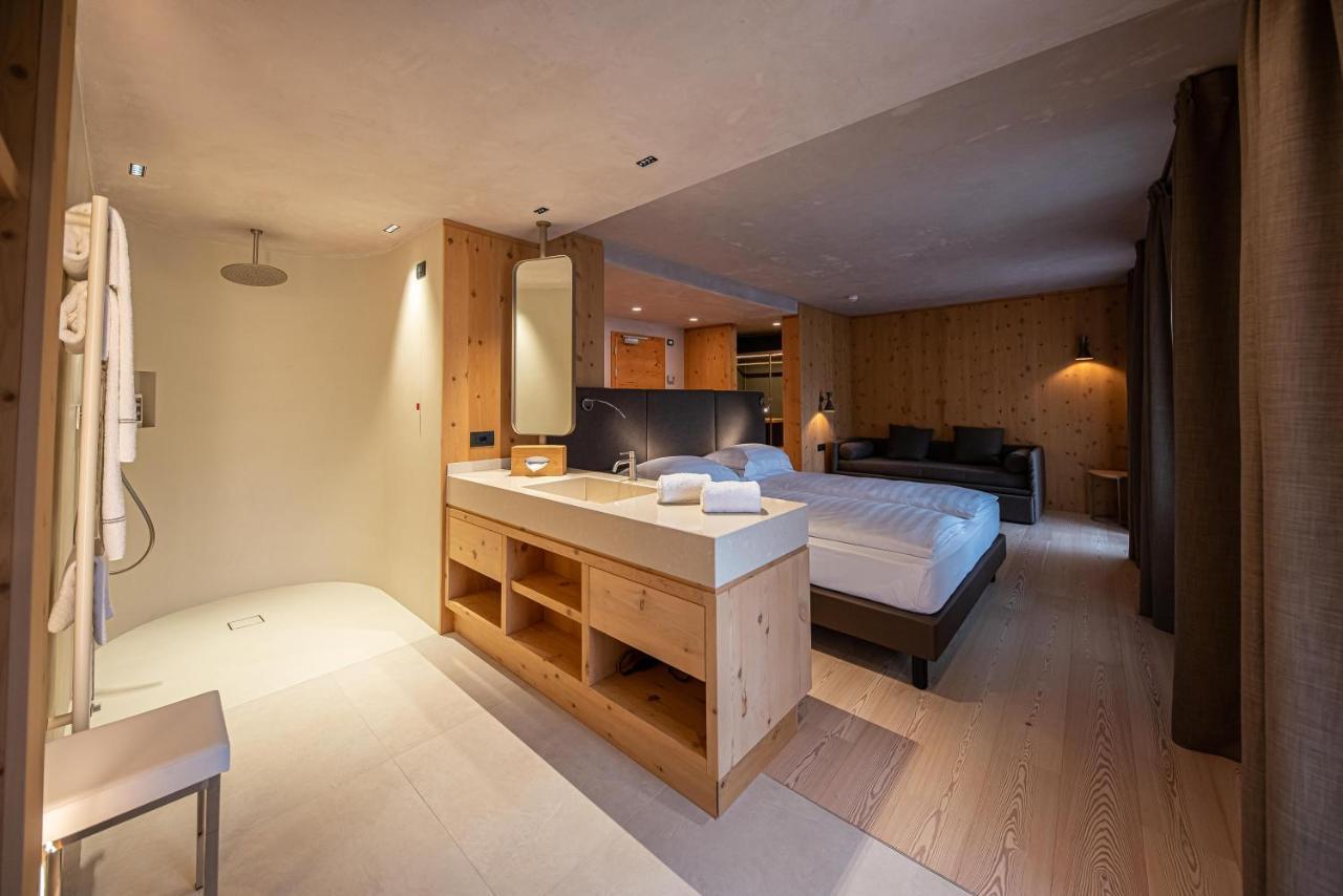 Luxury Triple Room,1309344511:JPEG