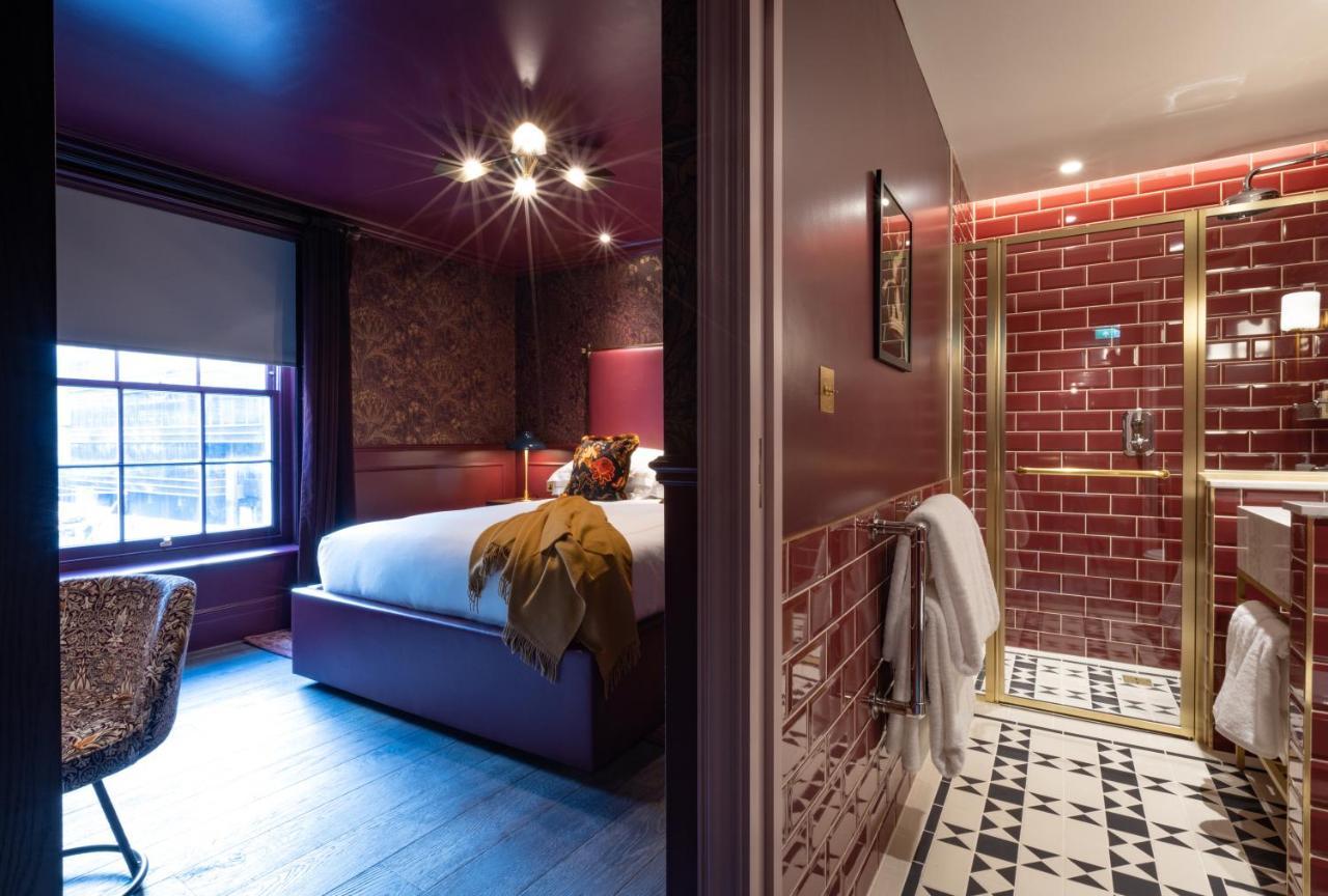 King Room,1305816247:JPEG
