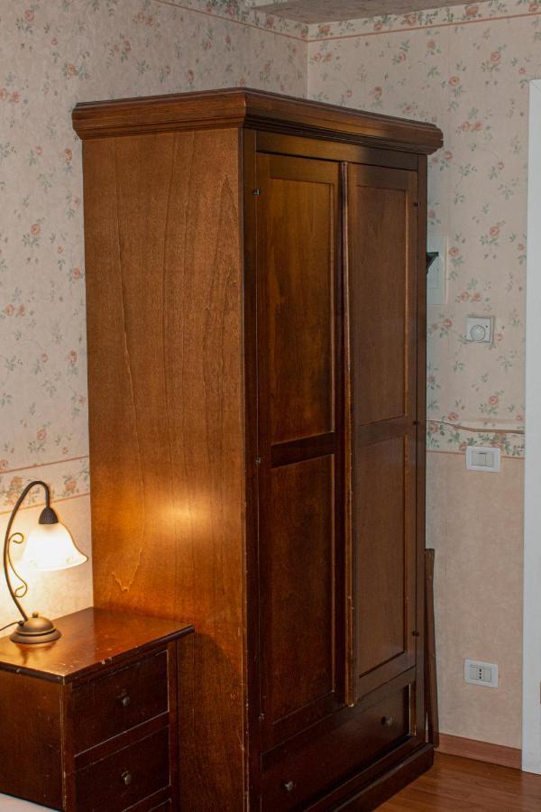 Single Room,1309302304:JPEG