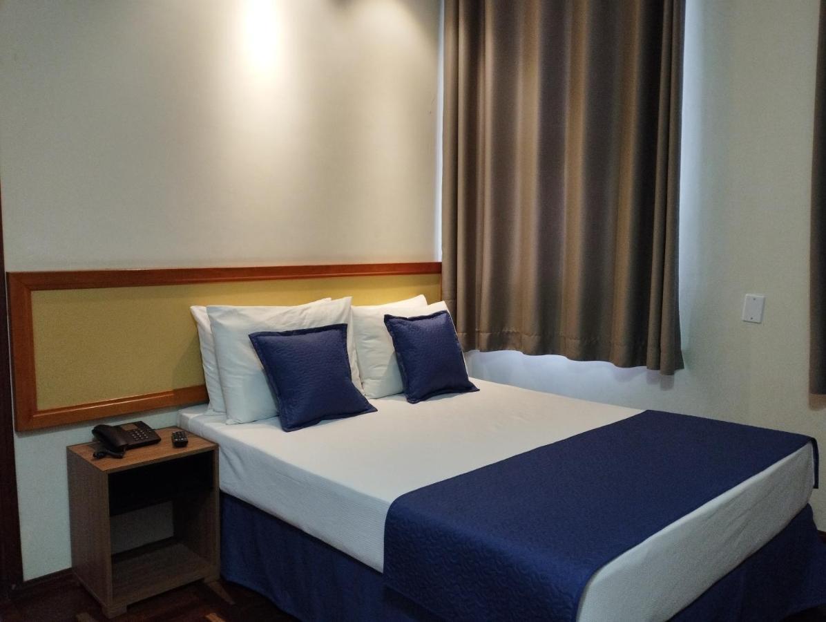 Quarto Duplo Standard